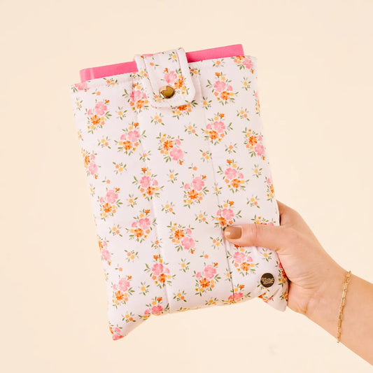 Book Cover Endless Daydream Cream